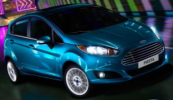 Opticas delanteras de diseño fino y envolvente permiten mayor ángulo de iluminación y mejora la visión.