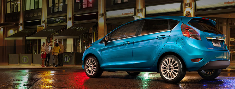 El diseño exterior del Fiesta transmite su personalidad única, seductora y cautivante por donde se lo mire.